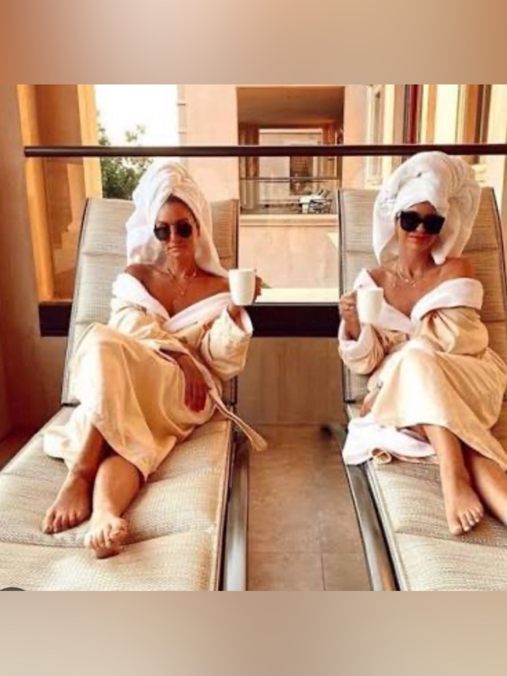 New The resort pelican hill Plush Spa Robe Sz XL